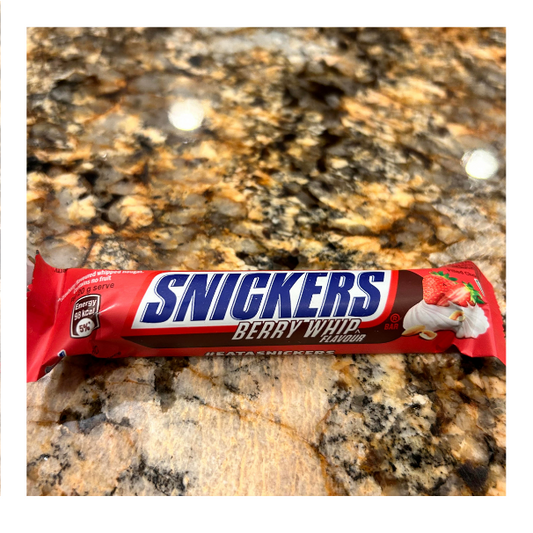 Snickers Berry Whip  (India)